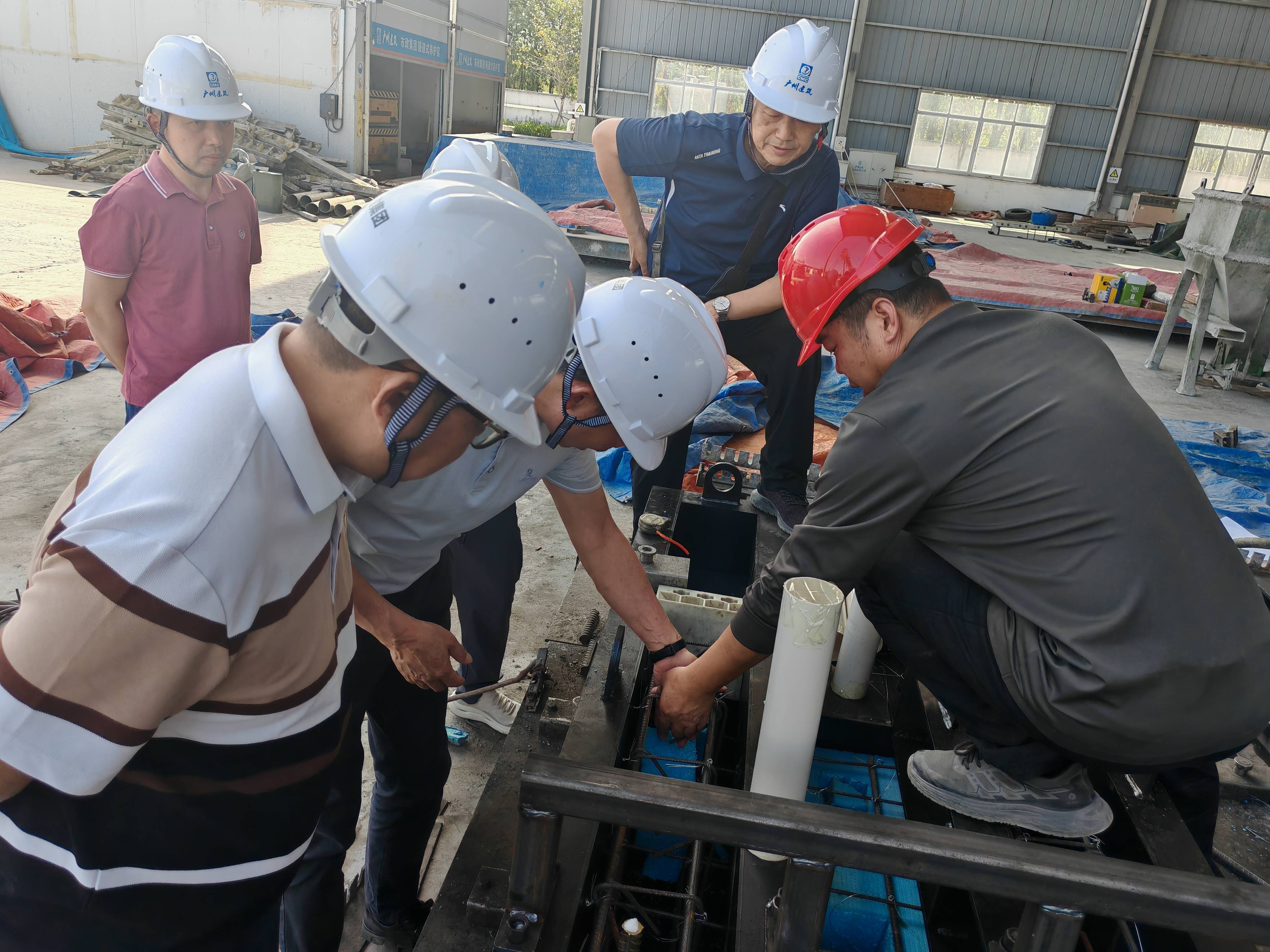 The Owner of Qingyuan Formwork Column Project Visits the Factory for Exchange(图2)